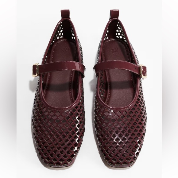 PERFORATED MARY JANE BALLET FLATS - Picture 5 of 7